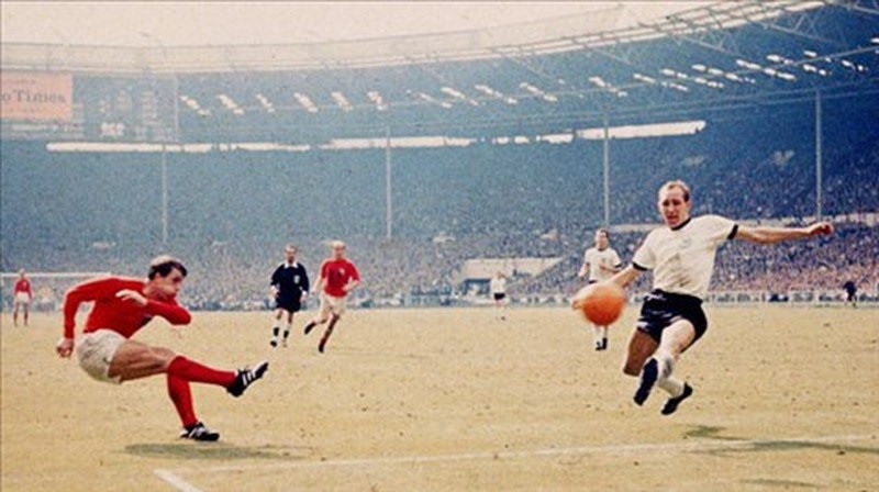 cac-tran-cau-kinh-dien-nhat-trong-lich-su-bong-da-the-gioi-chung-ket-world-cup-1966
